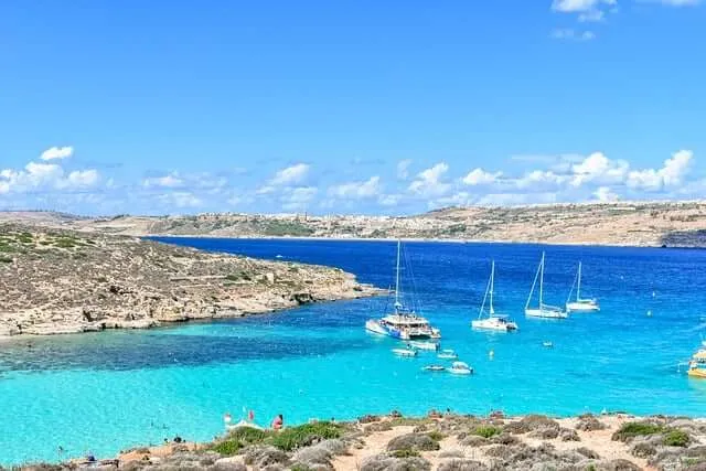 Comino lagunas azules y Malta 1