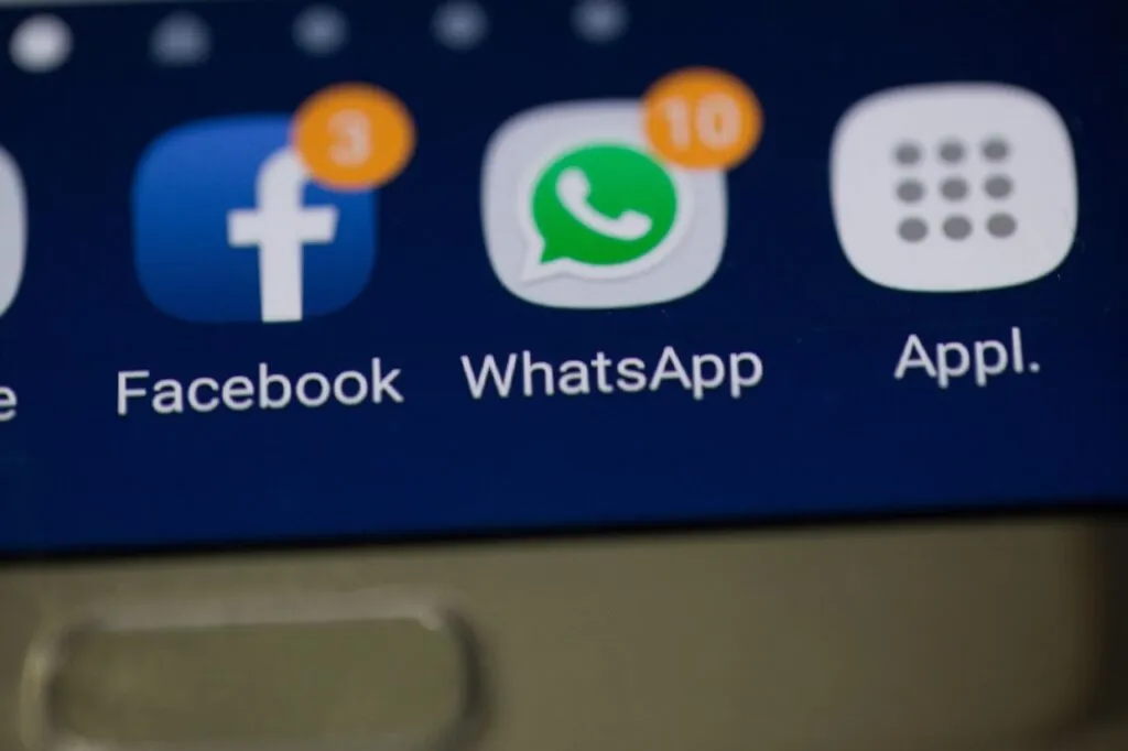 evitar distracciones social media 1024x682