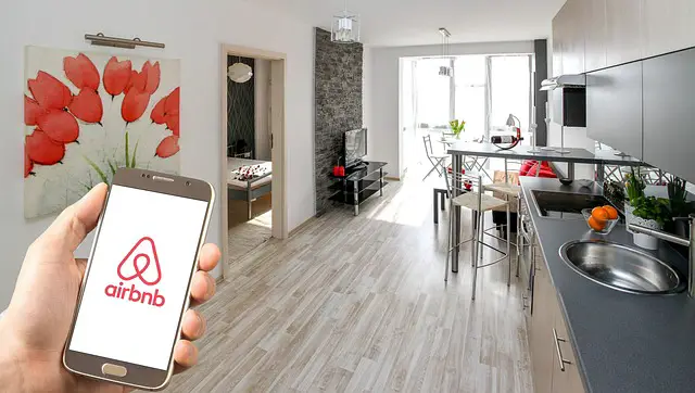 Alquiler de una vivienda a través de la plataforma de Airbnb