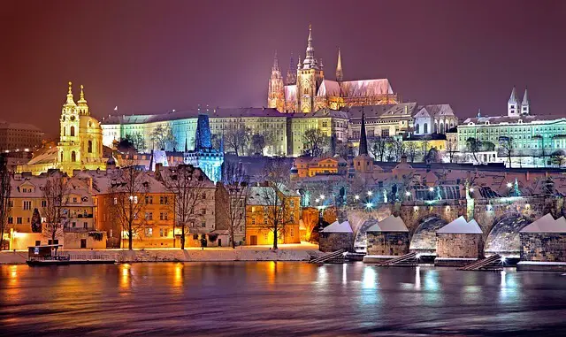 Praga de noche - República Checa